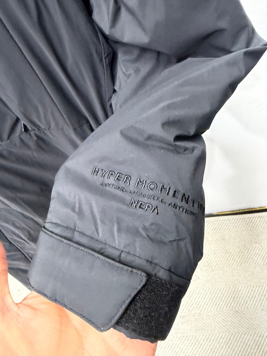 정품) 네파 남성 블랙 오버사이즈 구스패딩 XL 상품이미지4