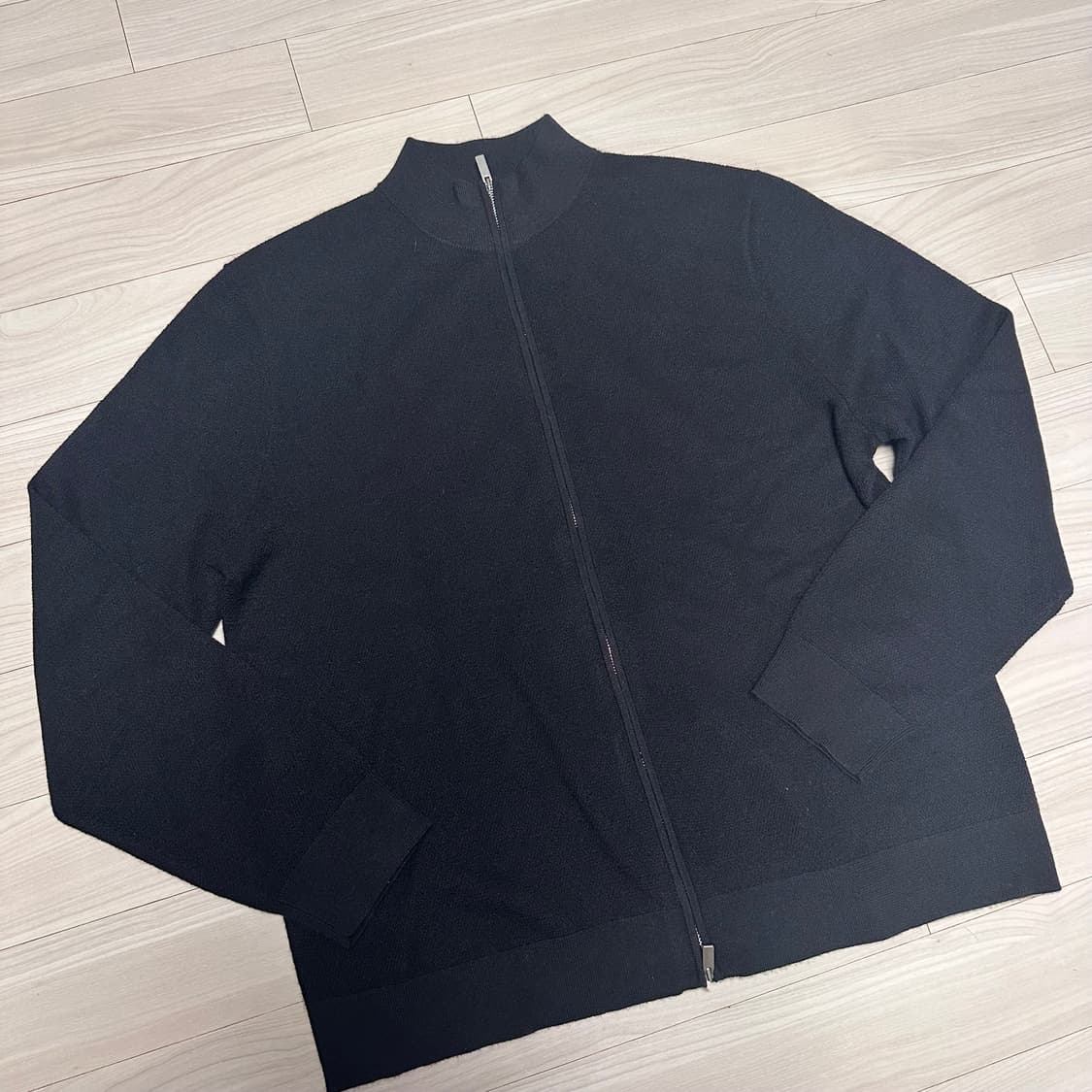 [새상품] 띠어리 캐시미어 니트 집업 가디건 블랙 XL사이즈 상품이미지7