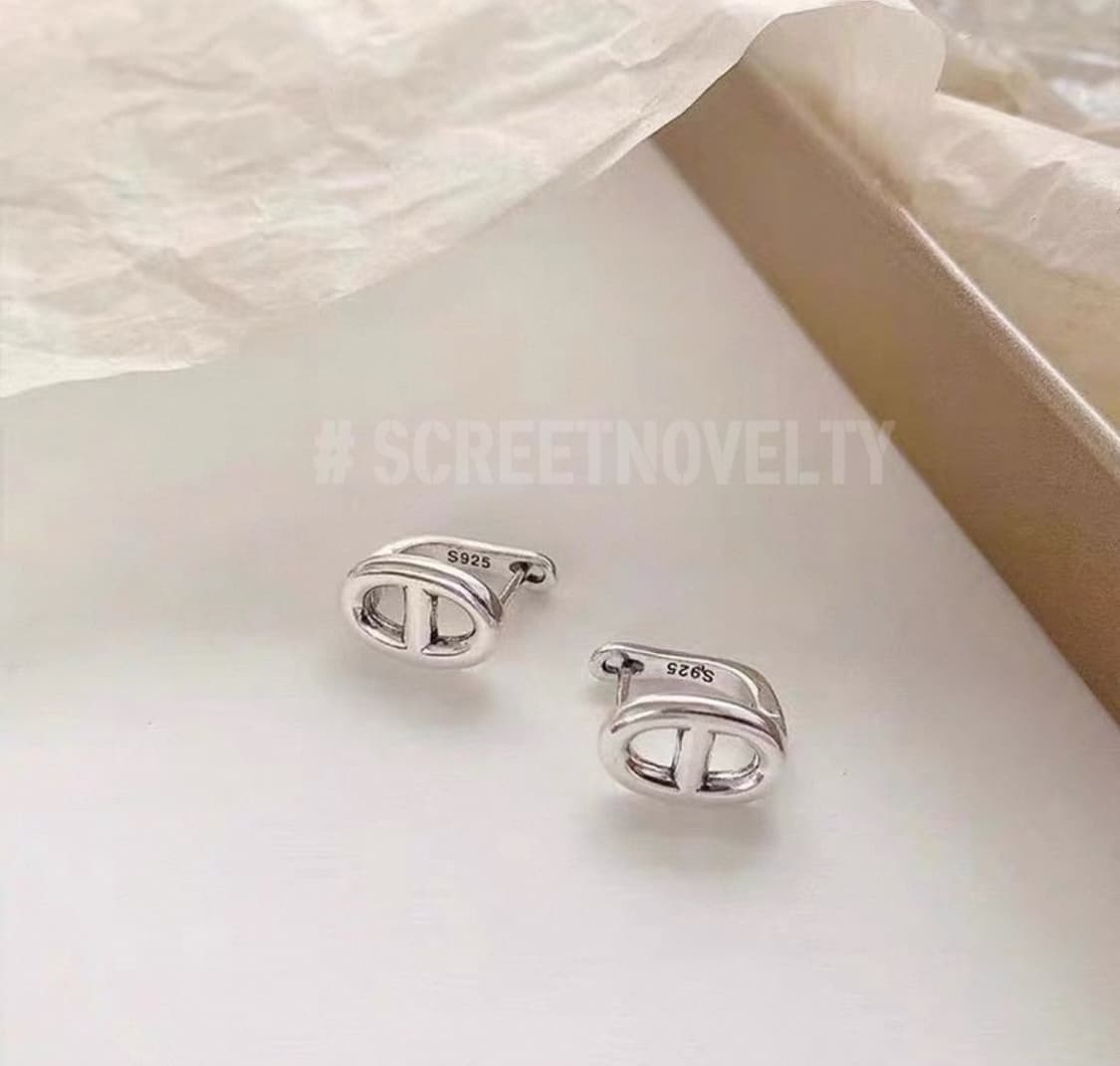 샹달 미니 실버 원터치 이어링 상품이미지4