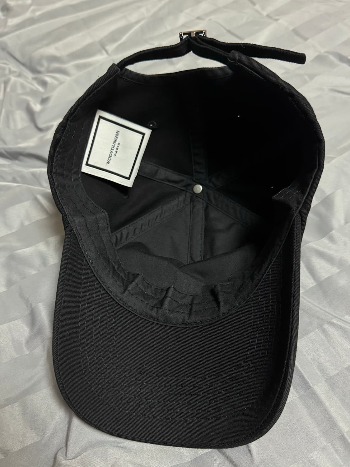 [OS] 우영미 화이트 자수 로고 볼캡 블랙 상품이미지2