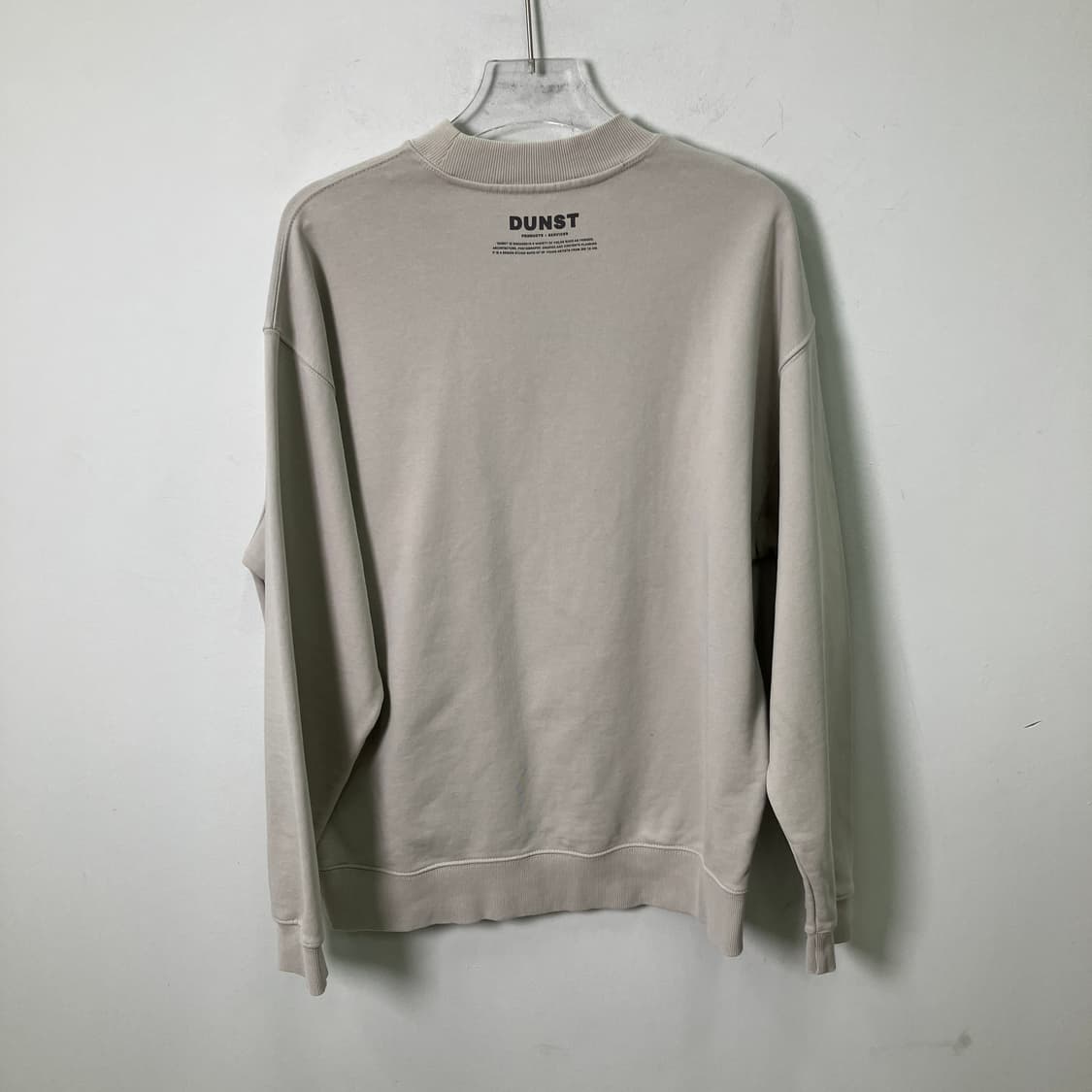 Dunst 던스트 베이지 맨투맨 티셔츠 상품이미지2