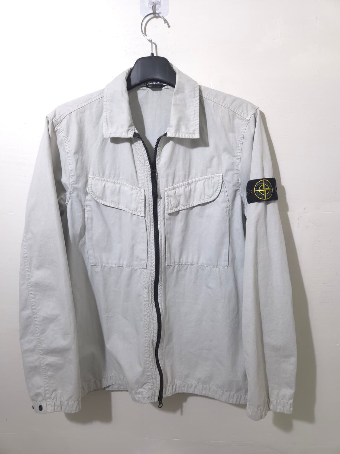 [22FW] 스톤아일랜드 올드이펙트 오버셔츠 M Size 상품이미지1