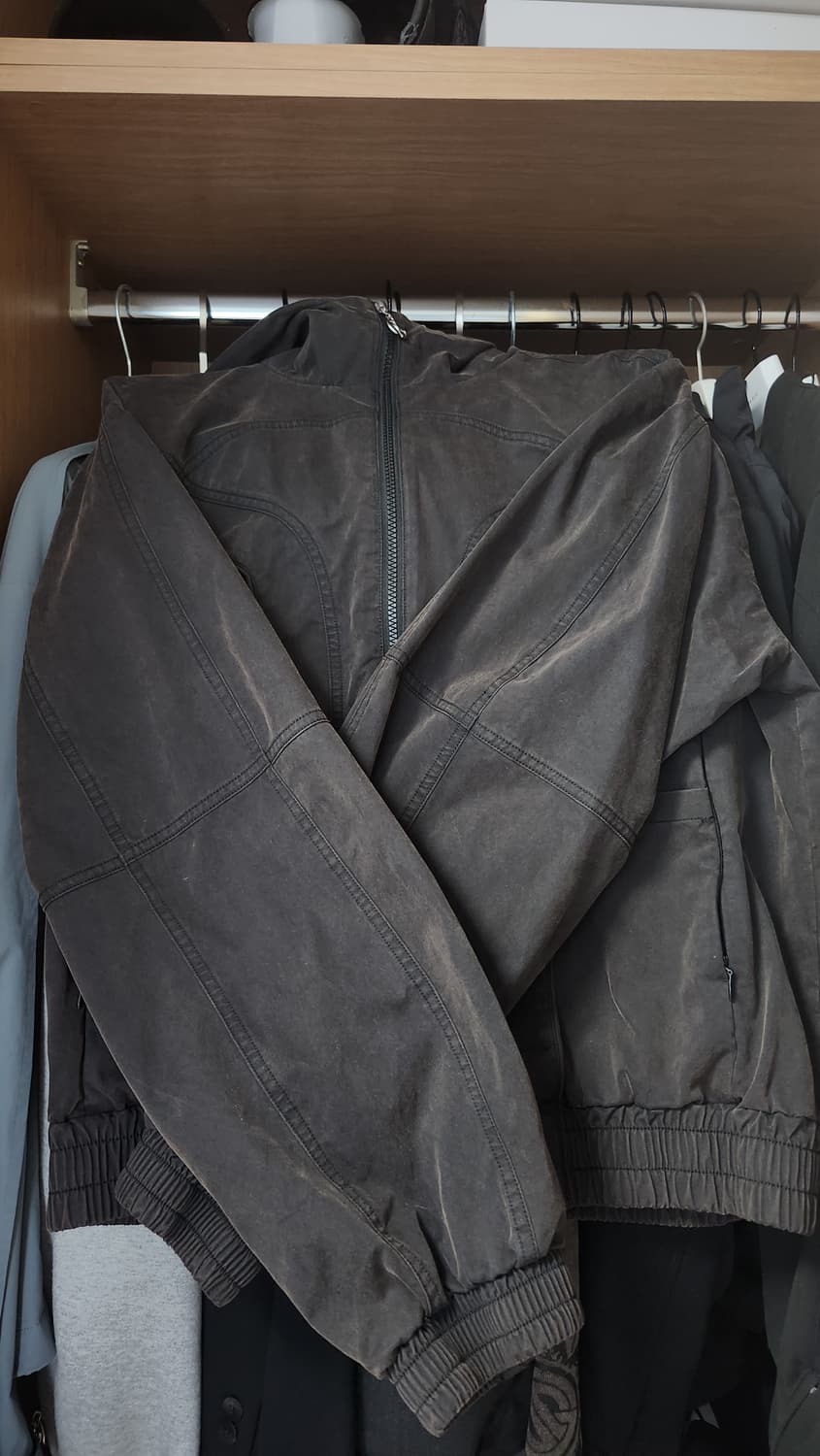 노매뉴얼 LIGHT HOODED JACKET BLEACHED BLACK 상품이미지2