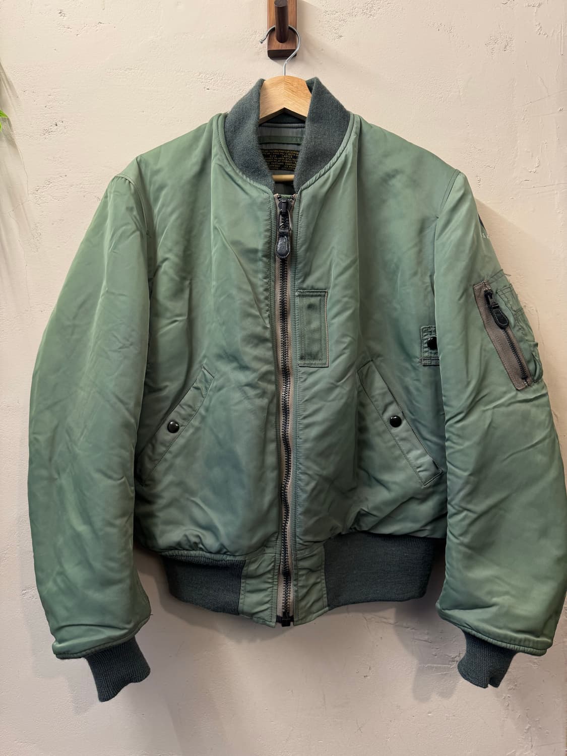 리얼 맥코이 초기형 복각 Ma-1 L 상품이미지1