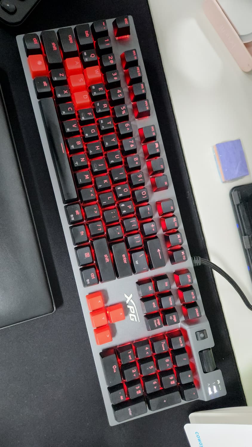 # ADATA XPG 게이밍 키보드 스피드 은축 기계식 키보드 급처 상품이미지3