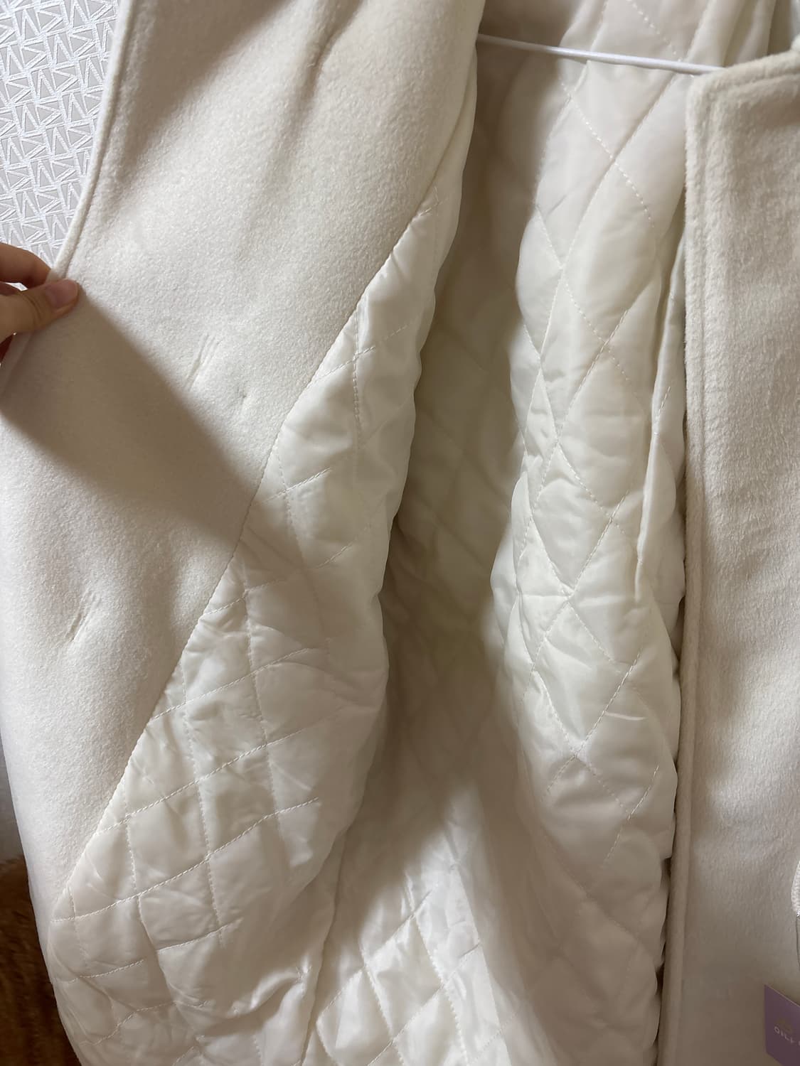 아이보리 떡볶이 숏코트 상품이미지3