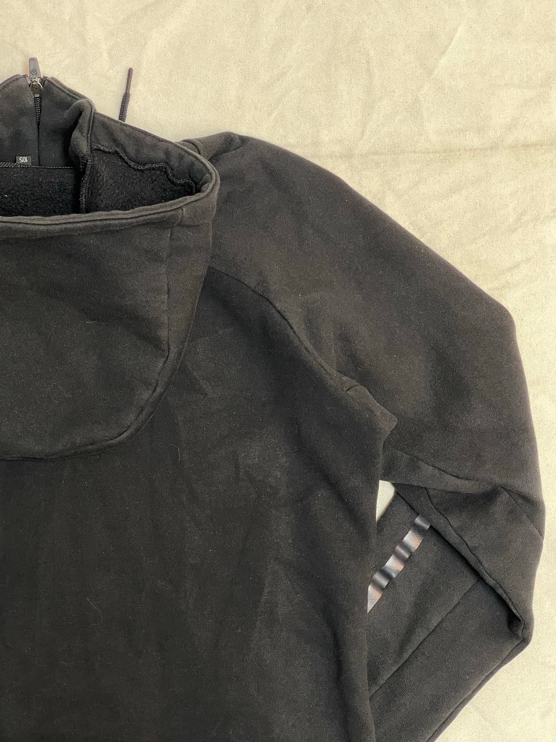 데상트 후드집업  상품이미지8