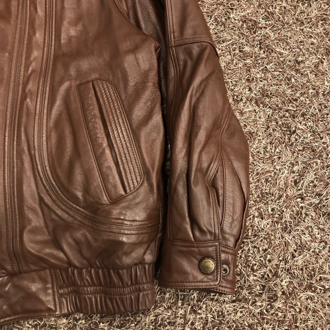 크로커다일 양가죽 봄버 덕다운 내피 브라운 레더 가죽 자켓  상품이미지4