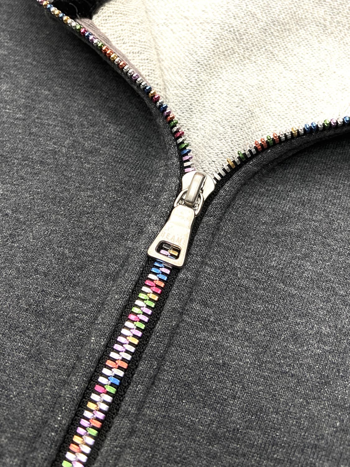 BEAMS TWO-way HoodIe 상품이미지4