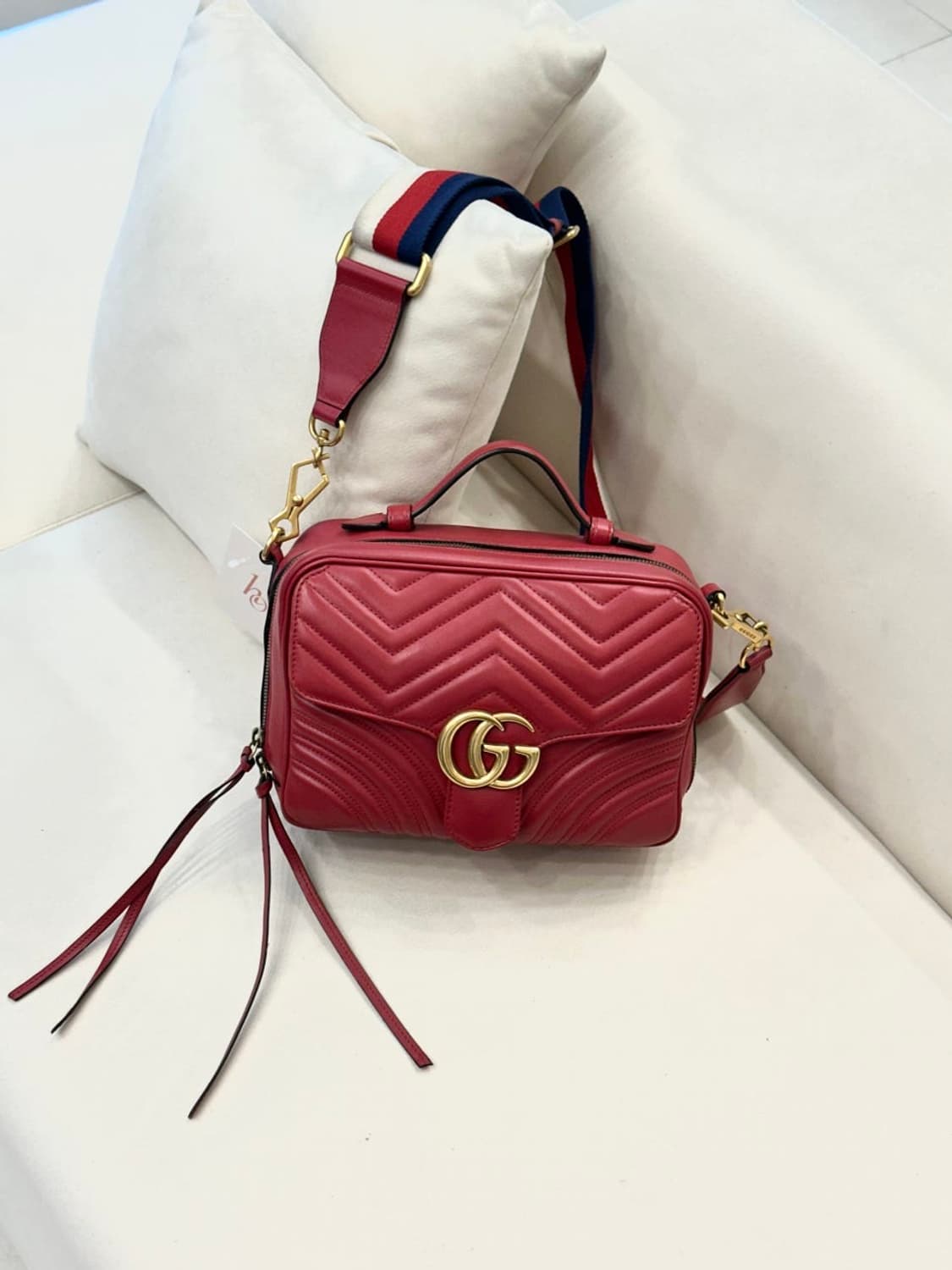 구찌 GG 마몽 마트라세 탑핸들백 (정품) 상품이미지1