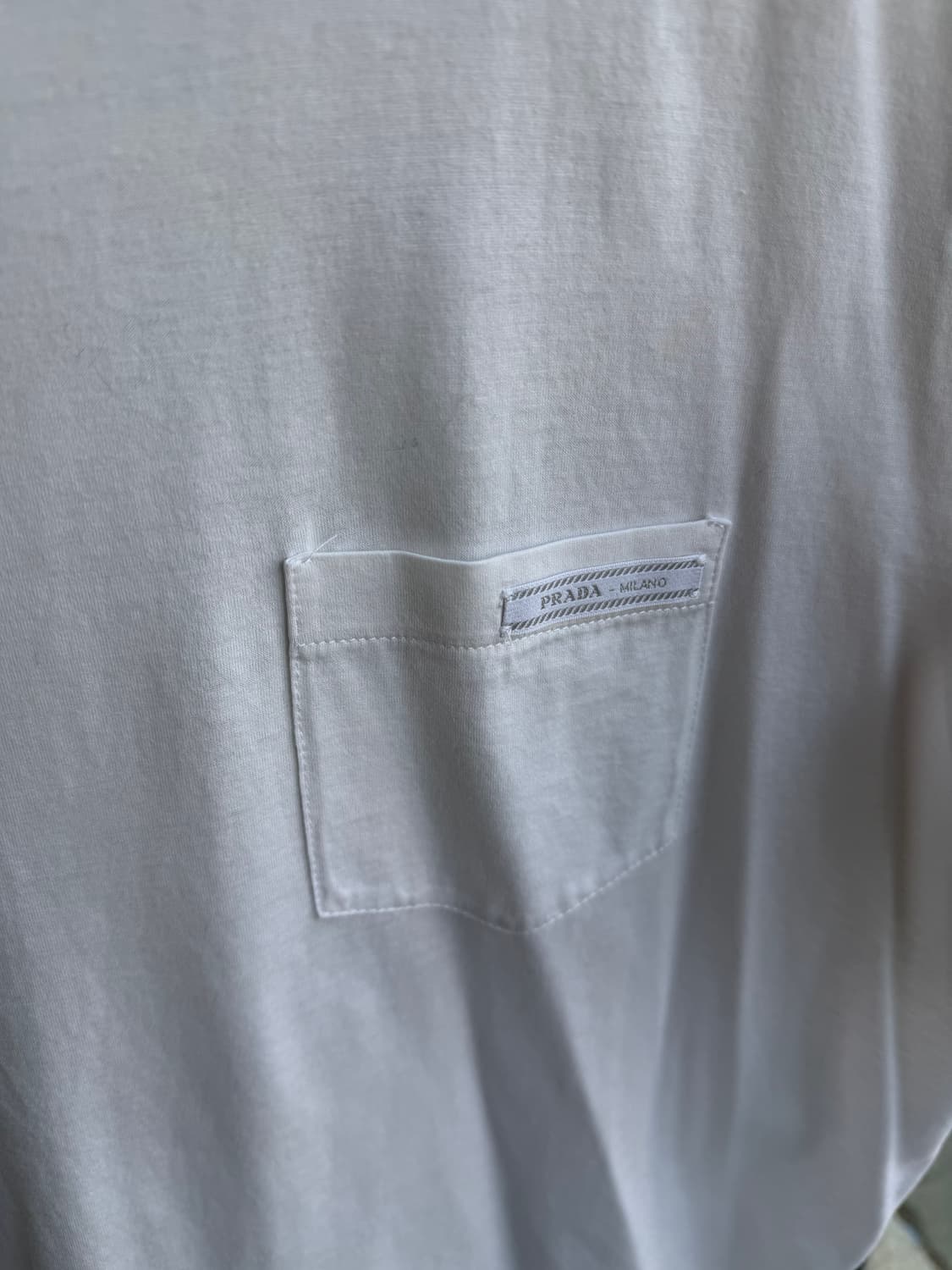 XL/ 프라다 포켓 자수로고 라운드 반팔 상품이미지6