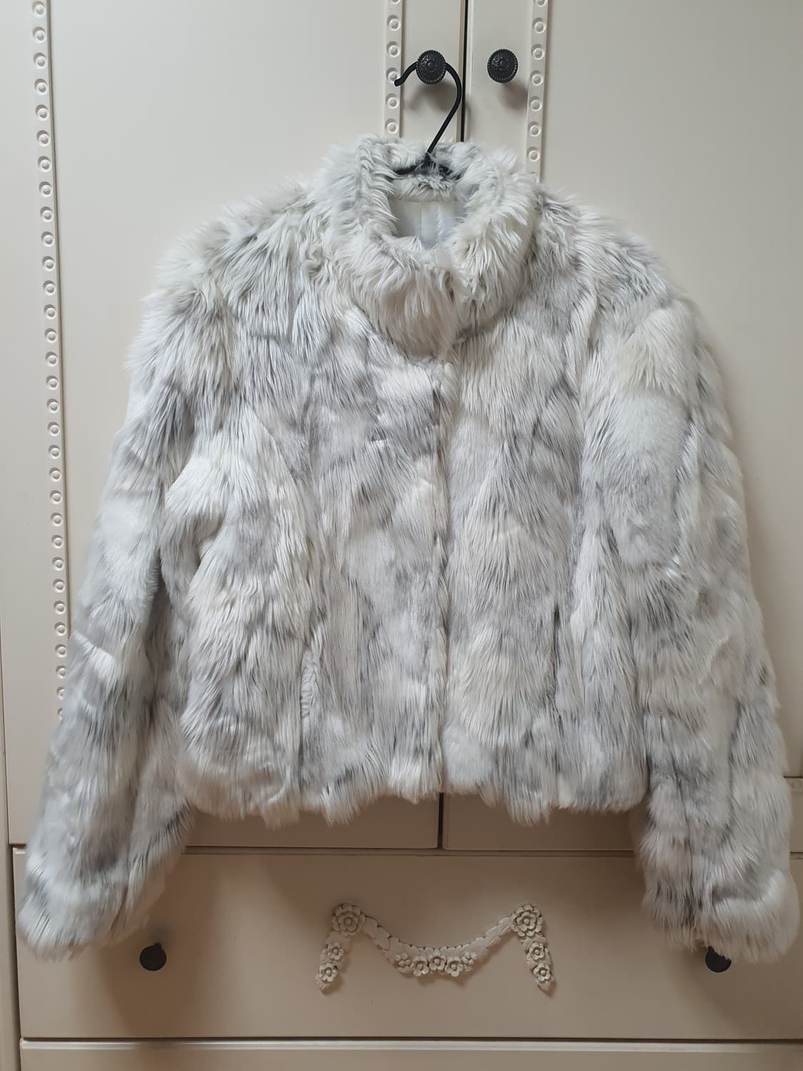 DEBBY UPPER 퍼 자켓 상품이미지3