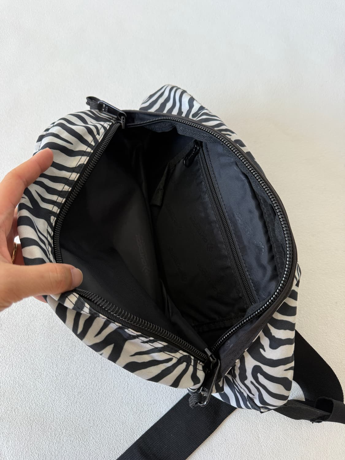 아웃도어 프로덕트(OUTDOOR PRODUCTS) 지브라 코듀라 힙색 상품이미지10