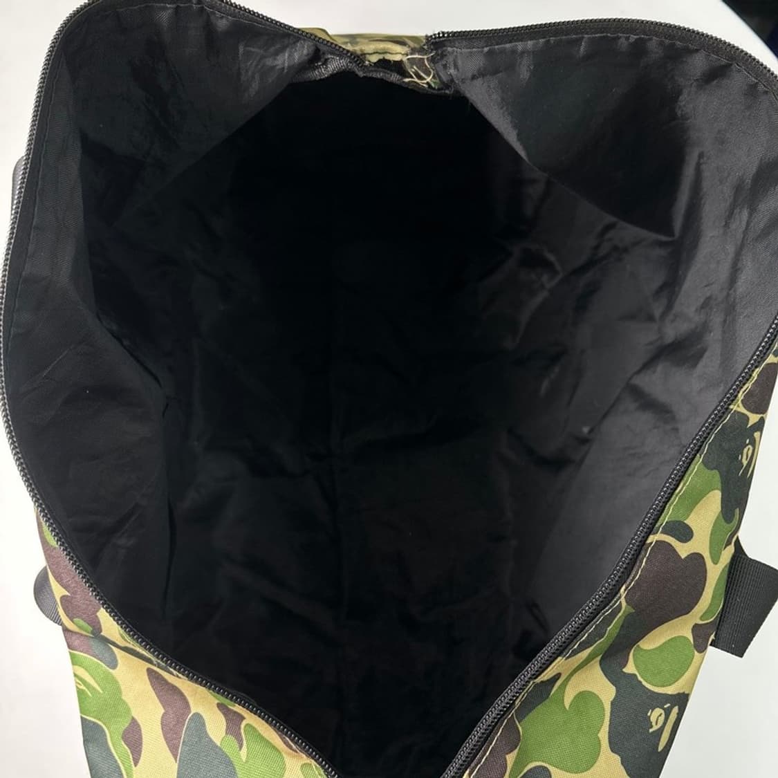 베이프 밀리터리 카모 보스턴백 상품이미지5