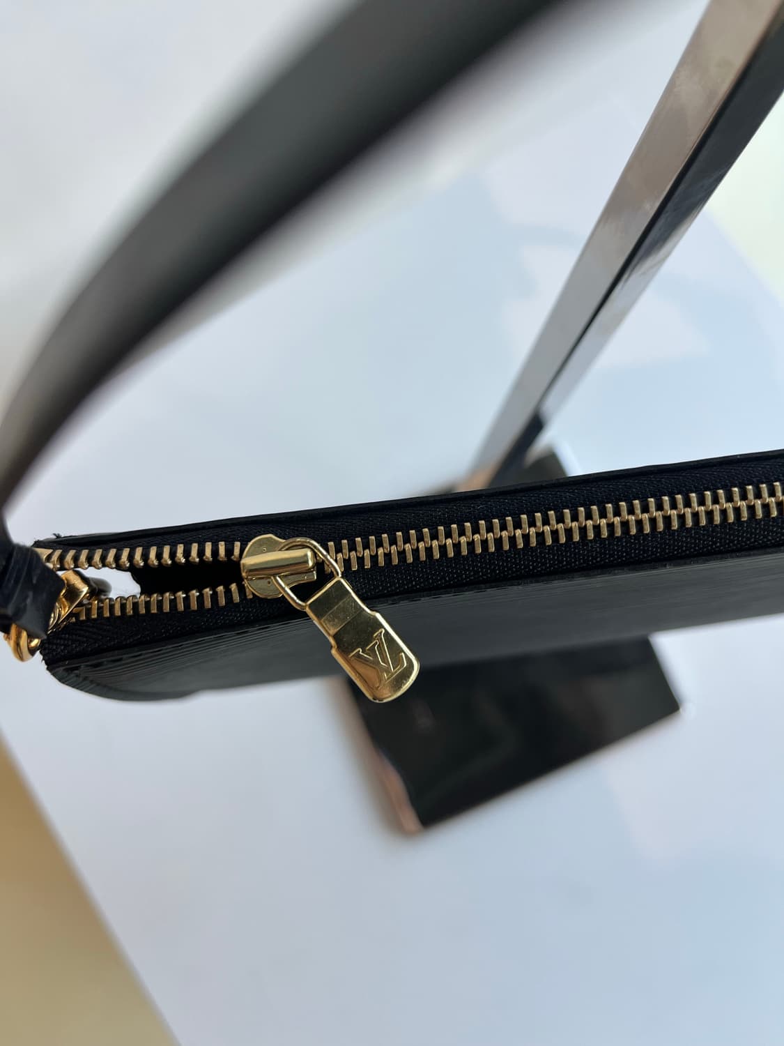 루이비통 에삐 포쉐트 악세수아 상품이미지4