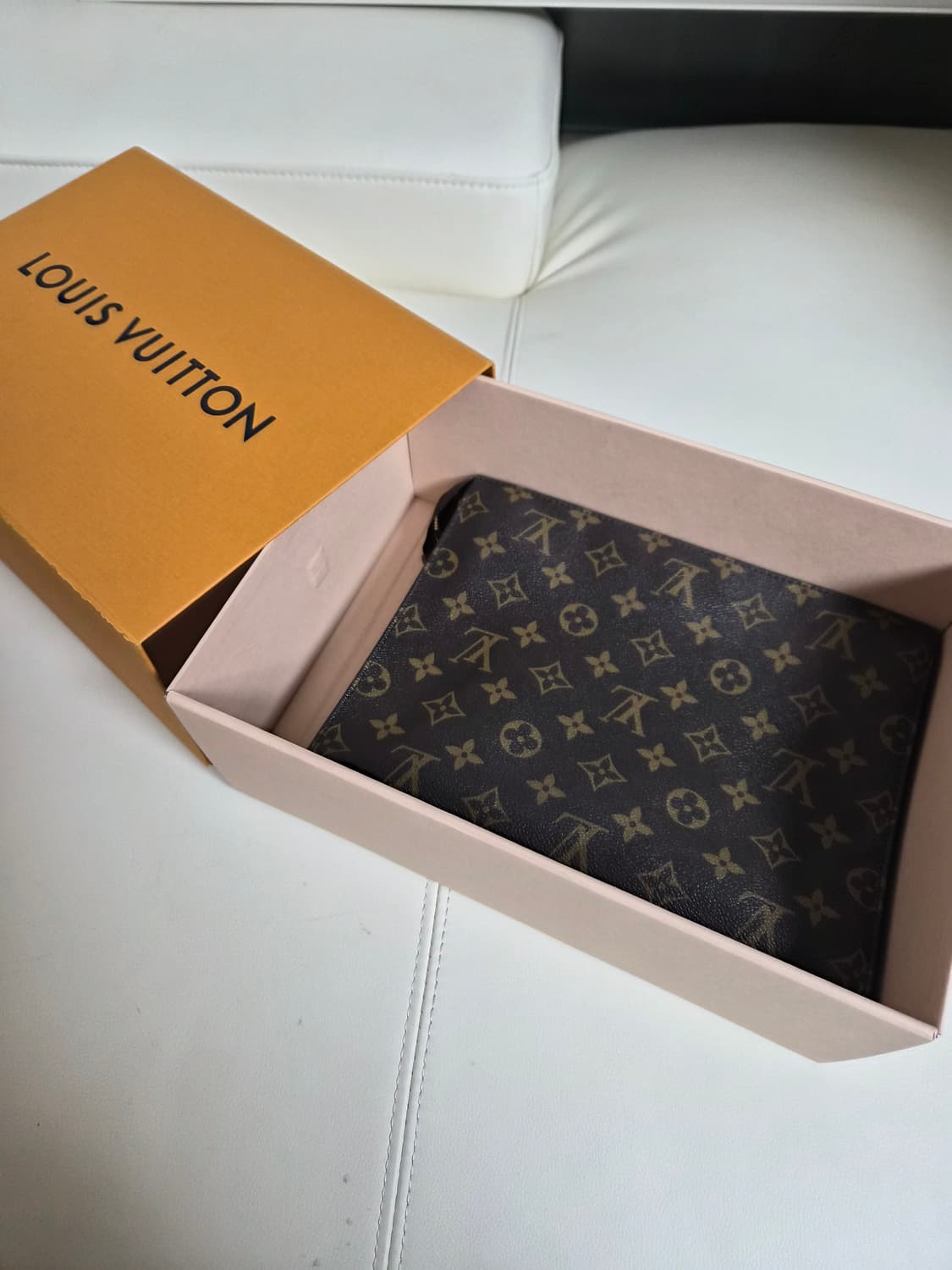루이비통 정품 클러치  상품이미지1