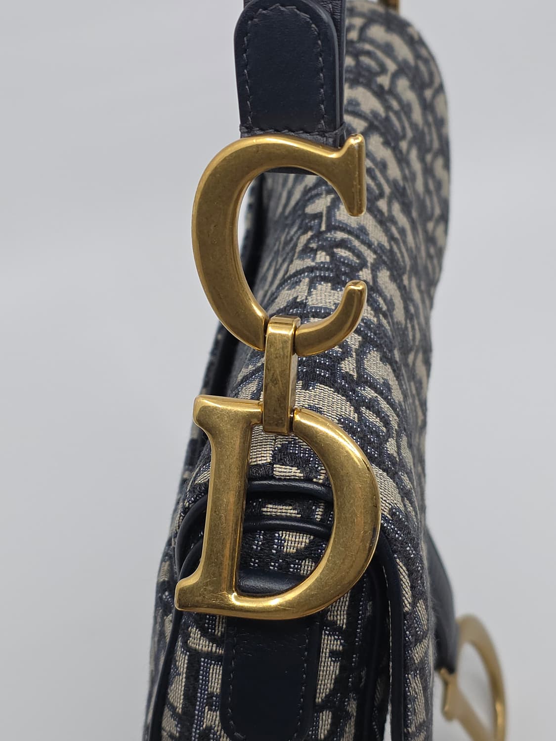 디올 오블리크 새들백 미디움 (신형) 상품이미지3