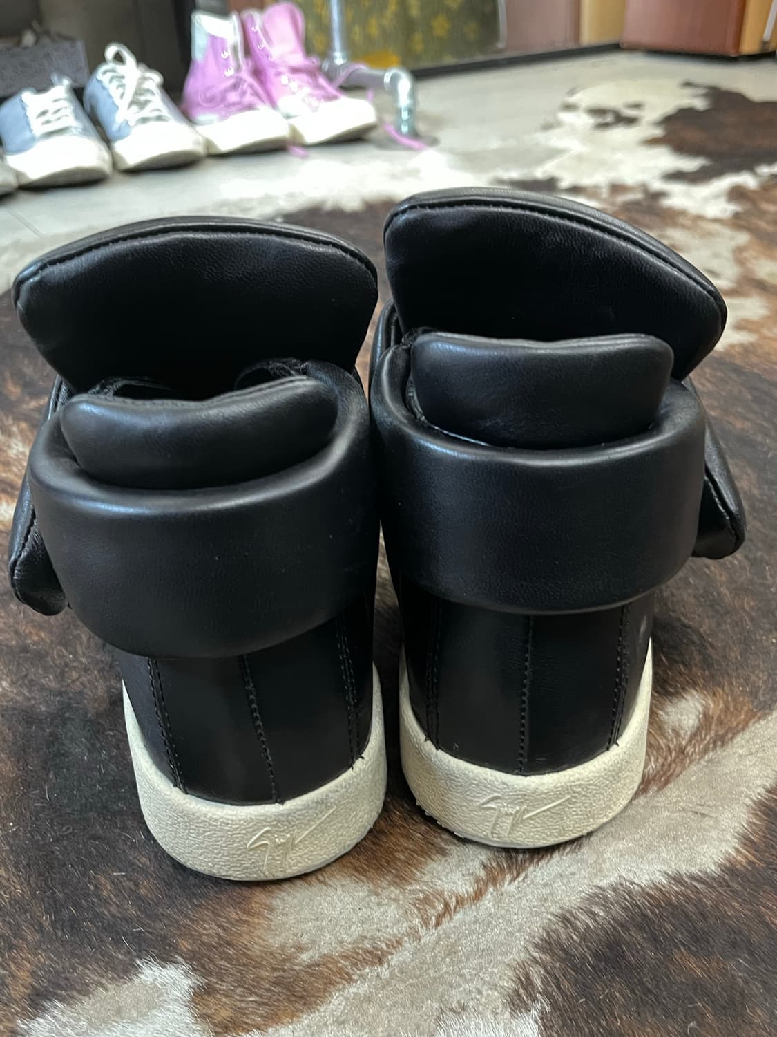 Giuseppe Zanotti Leather High Top Shoes 상품이미지6