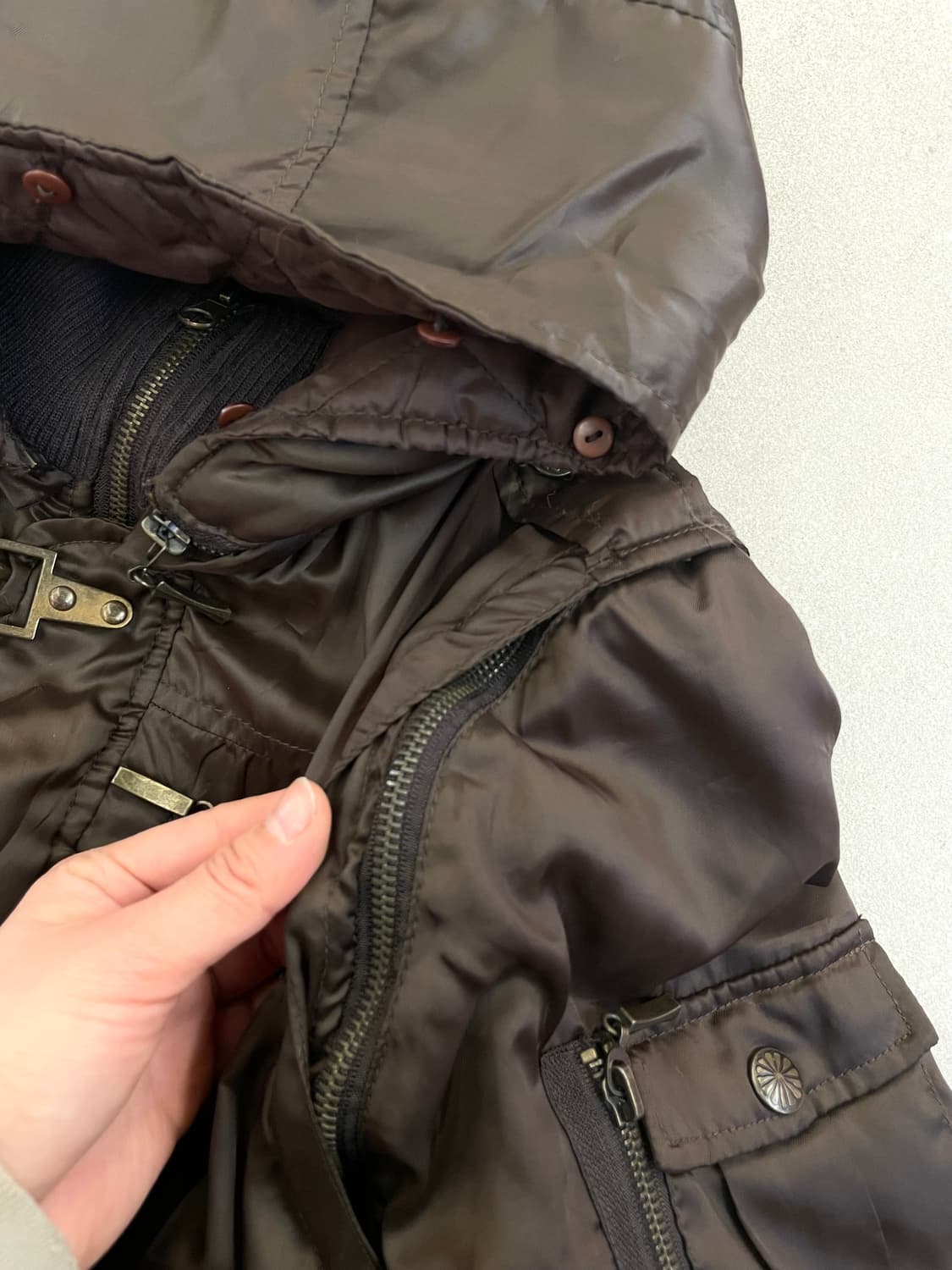 브라운 버클 디테일 패딩 상품이미지8