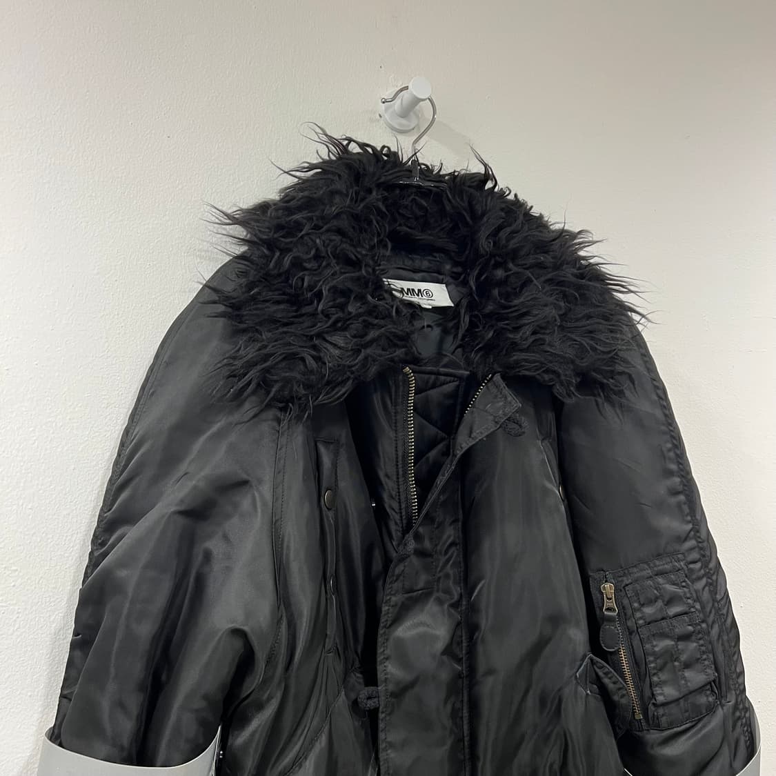 MM6 메종 마르지엘라 나일론 봄버 자켓 상품이미지2