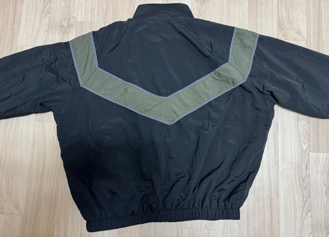 L) 카네이테이 IPFU 바람막이 윈드브레이커 상품이미지2