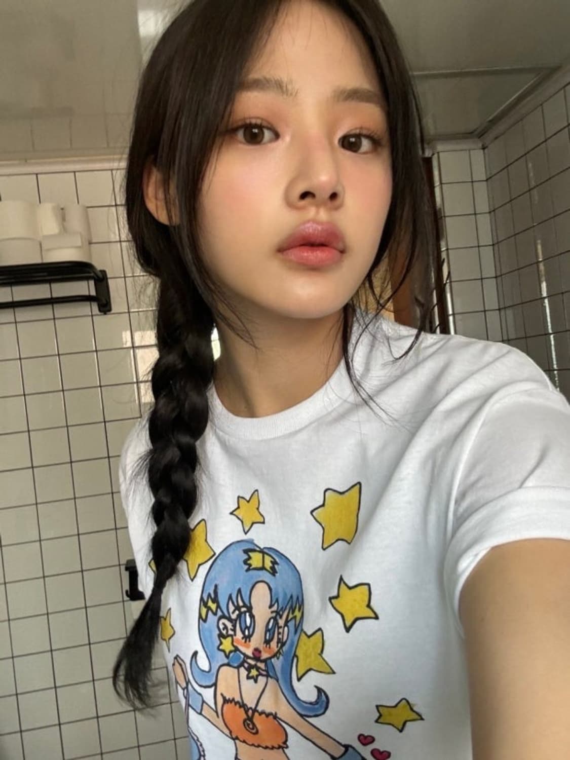 소울푸시캣 뉴진스 민지 반팔 m 상품이미지1
