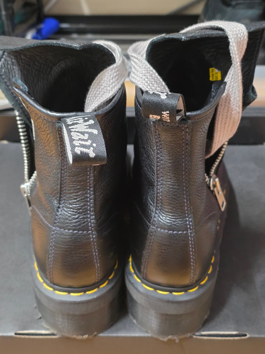 (290) 닥터마틴 x 릭오웬스 1460 RO 쿼드 블랙 부츠 상품이미지3