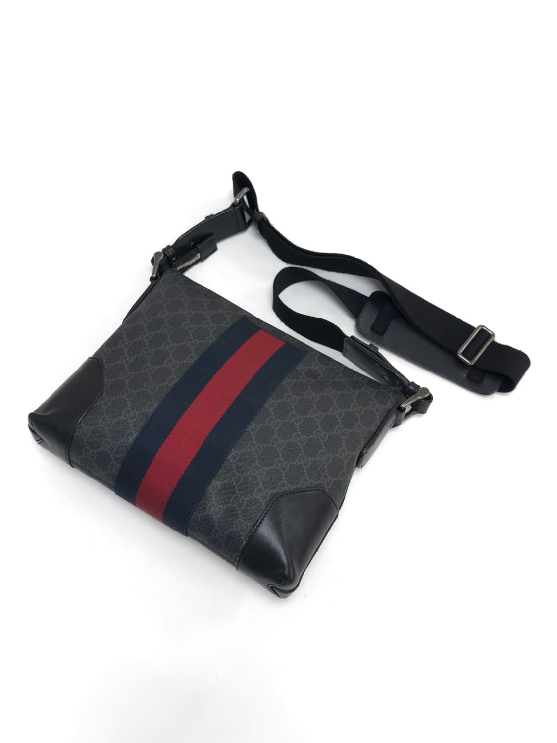 Gucci GG Supreme Crossbody Bag 상품이미지1