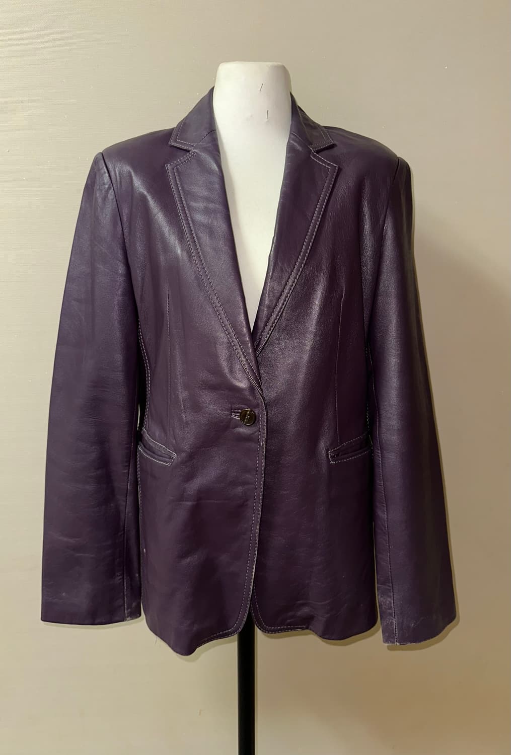 LONE 정욱준 원 버튼 퍼플 레더 자켓 상품이미지1