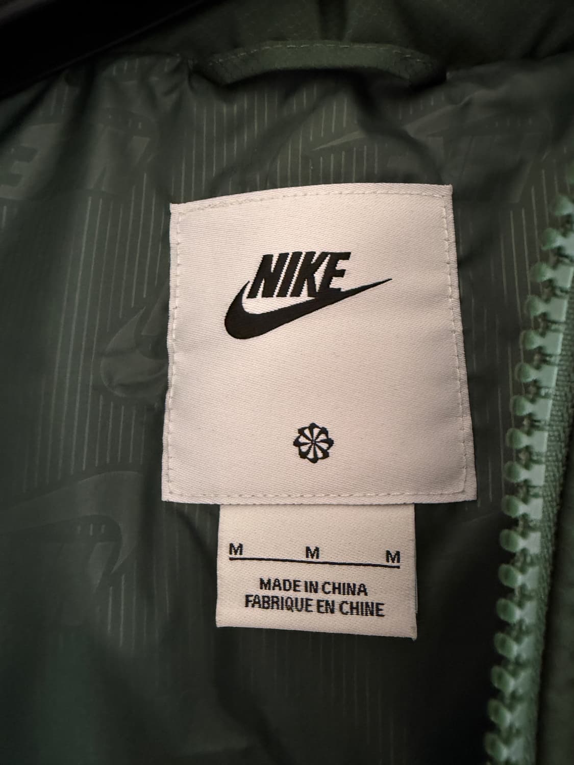 나이키 써마핏 패딩조끼 상품이미지3