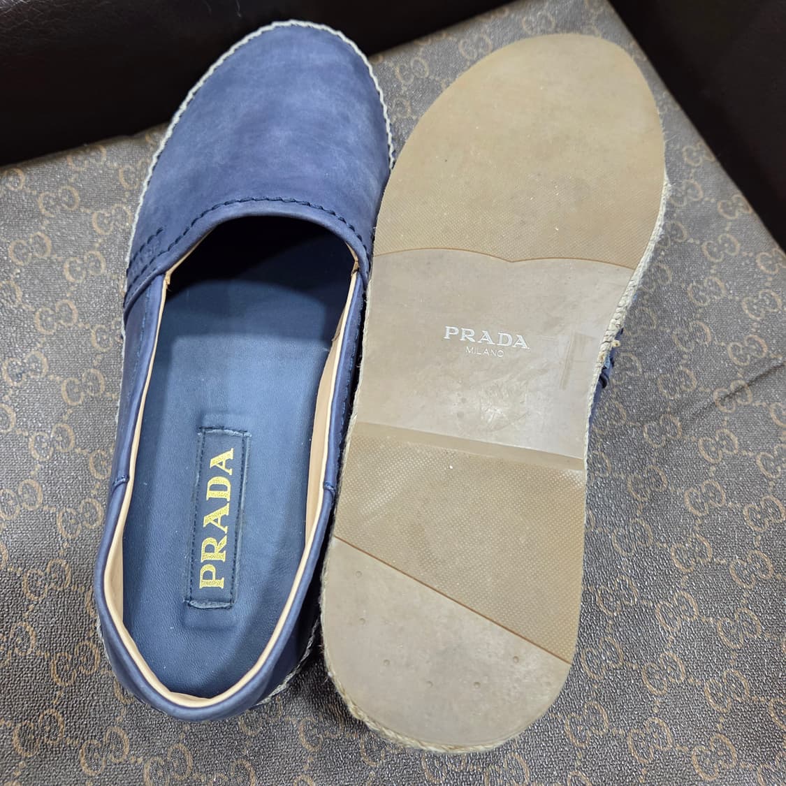 프라다 스웨이드 슬립온 상품이미지7