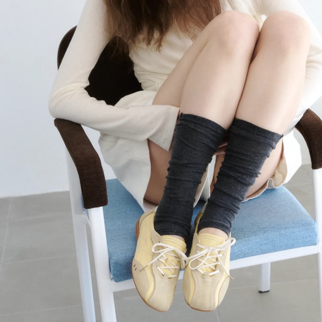 기호 SKIA PINKING SHIRRING SNEAKERS / 노랑 상품이미지2