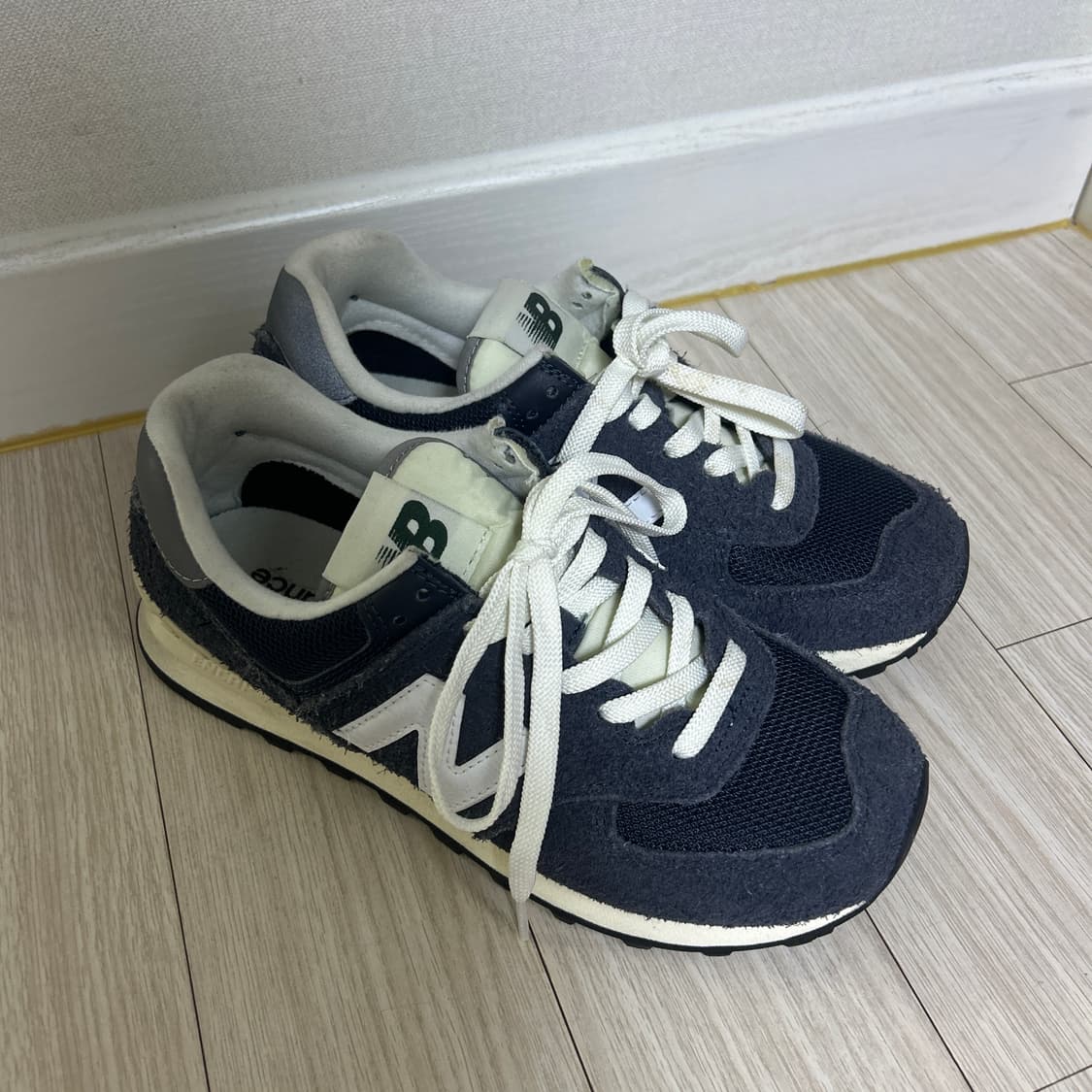 뉴발란스 574 헤리티지 네이비 상품이미지3