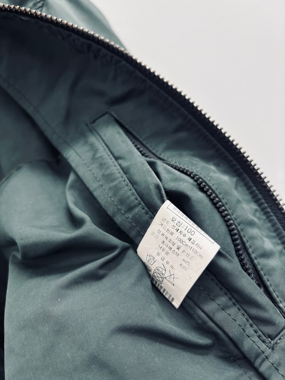 CP 컴퍼니 C.P. Company 렌즈 와펜 봄버 자켓 상품이미지5