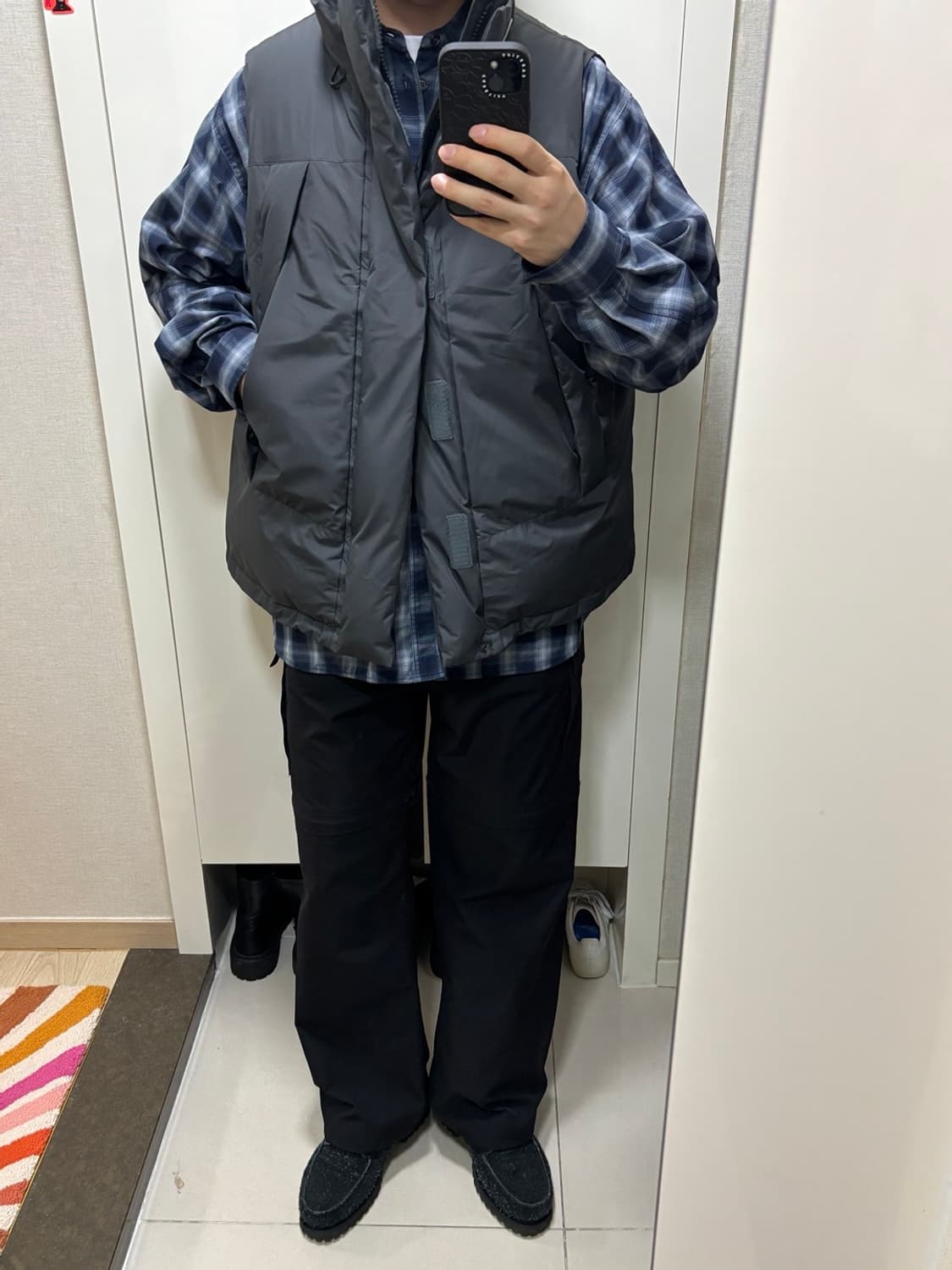 다이와피어39 GORE-TEX 윈드스토퍼 필드 다운베스트 챠콜 상품이미지9