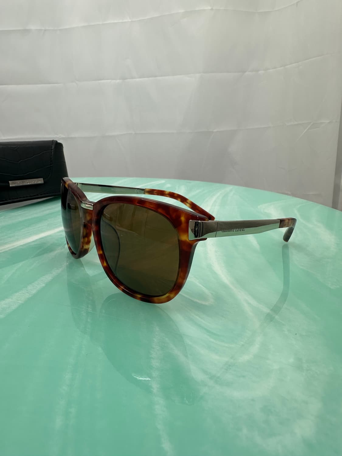 [새상품 무료배송] 지안프랑코 페레 Made In Italy 선글라스 상품이미지3