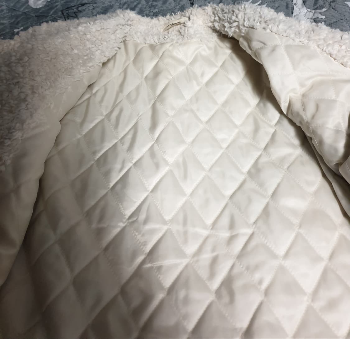 GGJING 세미크롭 테디 퍼 자켓 아이보리 (F) 상품이미지2