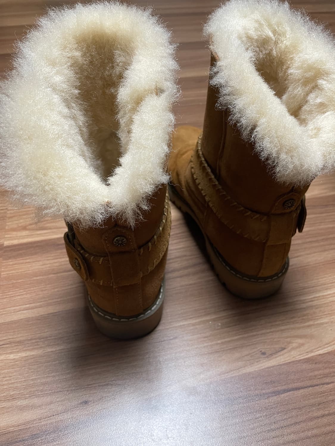 UGG 어그 스웨이드 털 부츠 상품이미지3