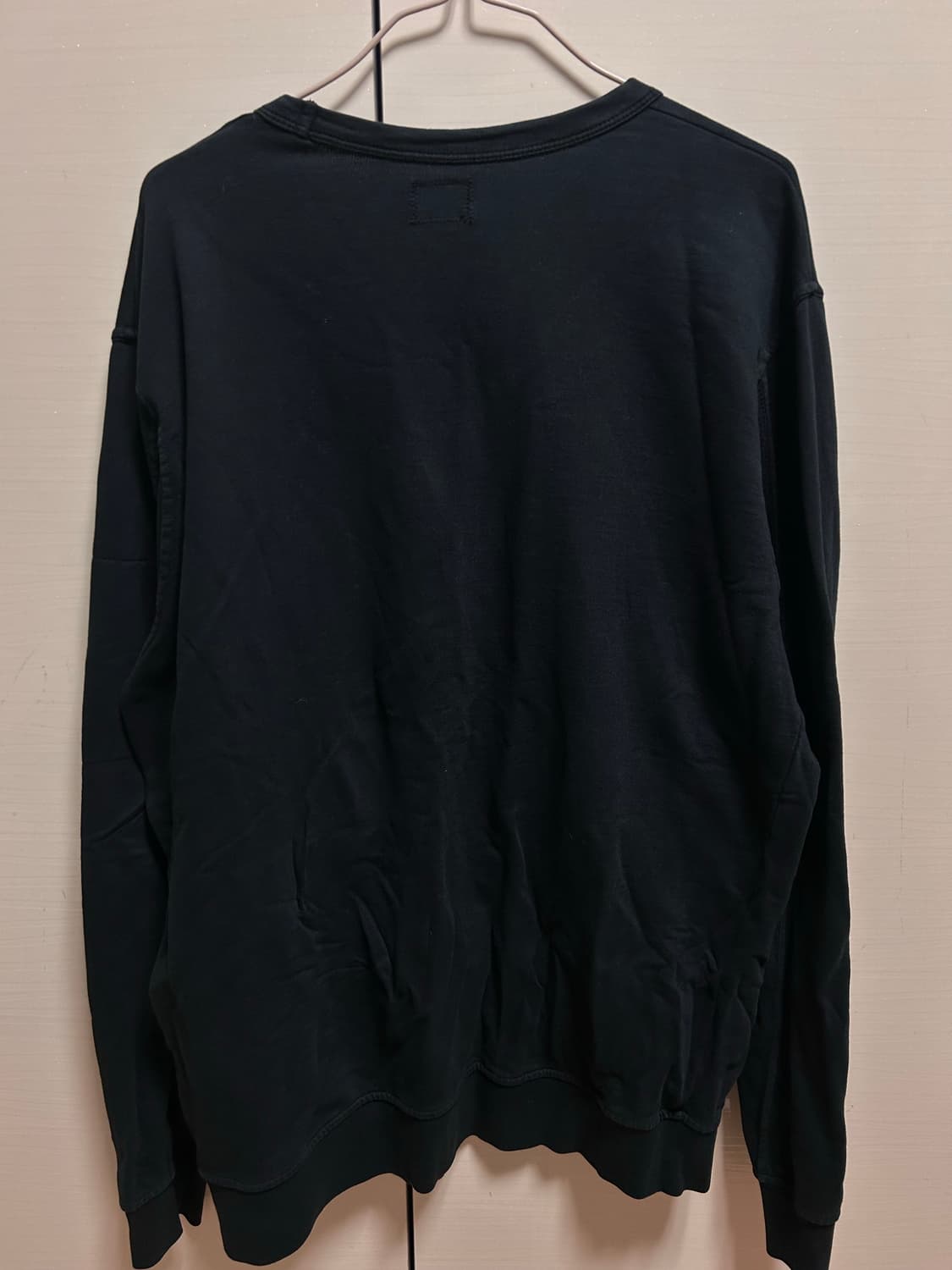 (정품) CP 컴퍼니 블랙 남성 맨투맨 L 상품이미지4