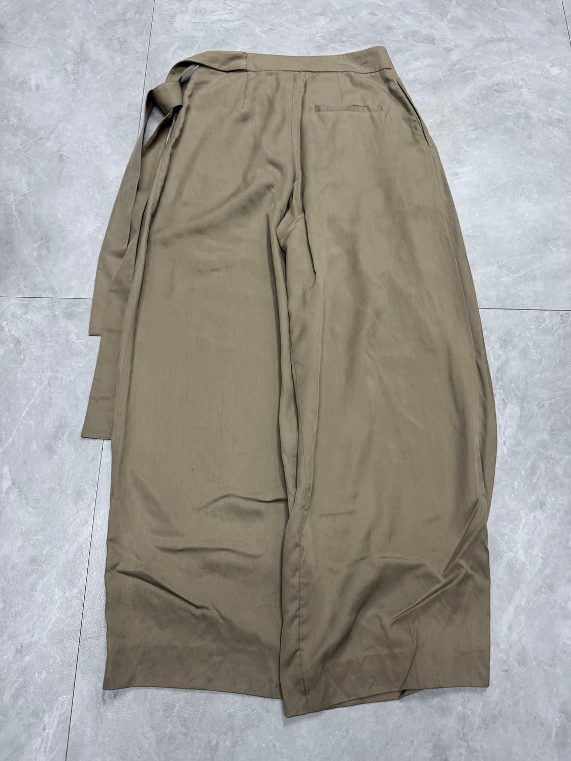 코스 플루이드 랩 프론트 상품이미지2