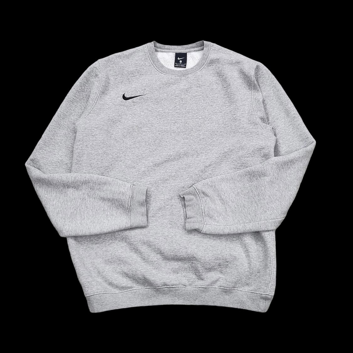 나이키 스우시 그레이 맨투맨 상품이미지1