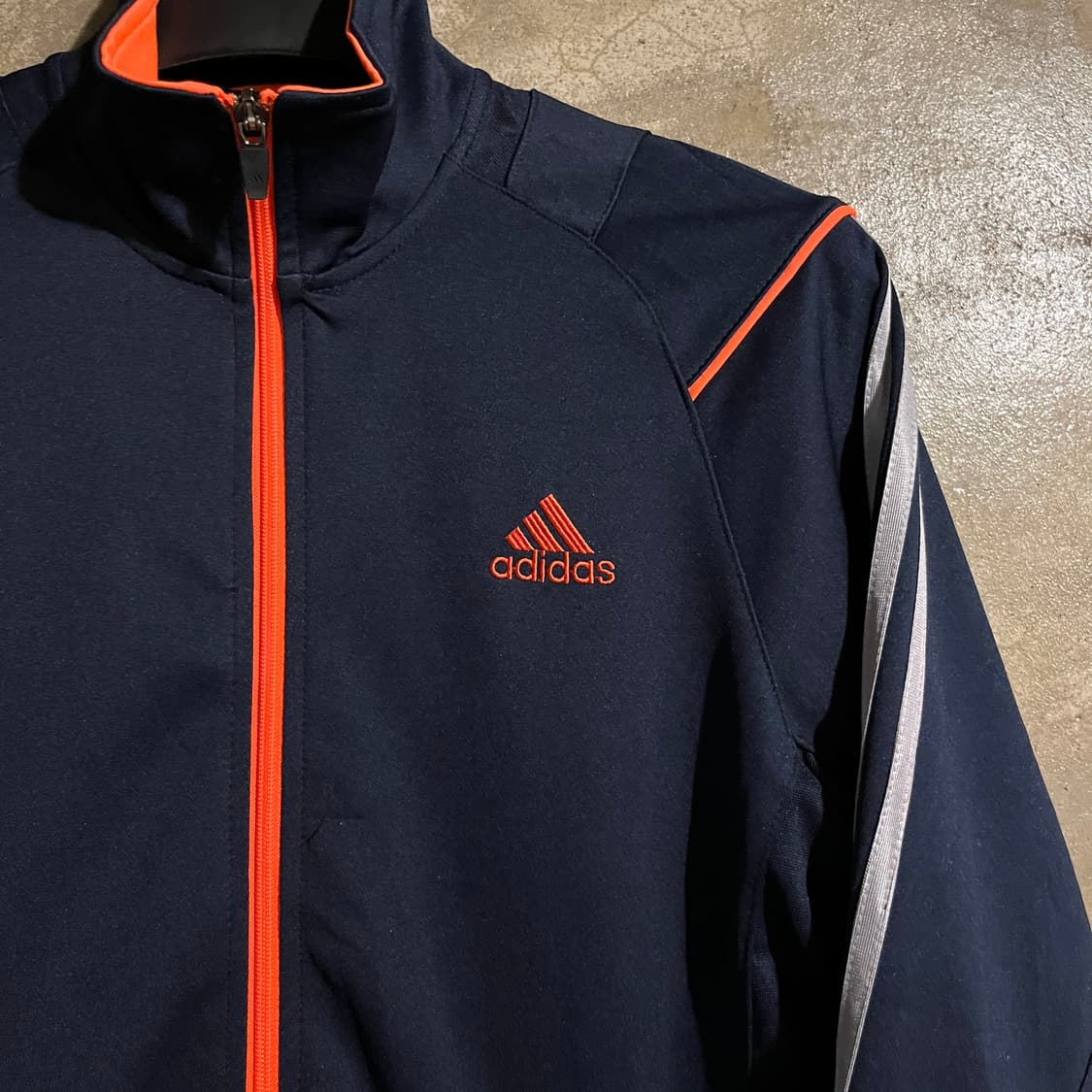 아디다스 트랙탑 상품이미지2