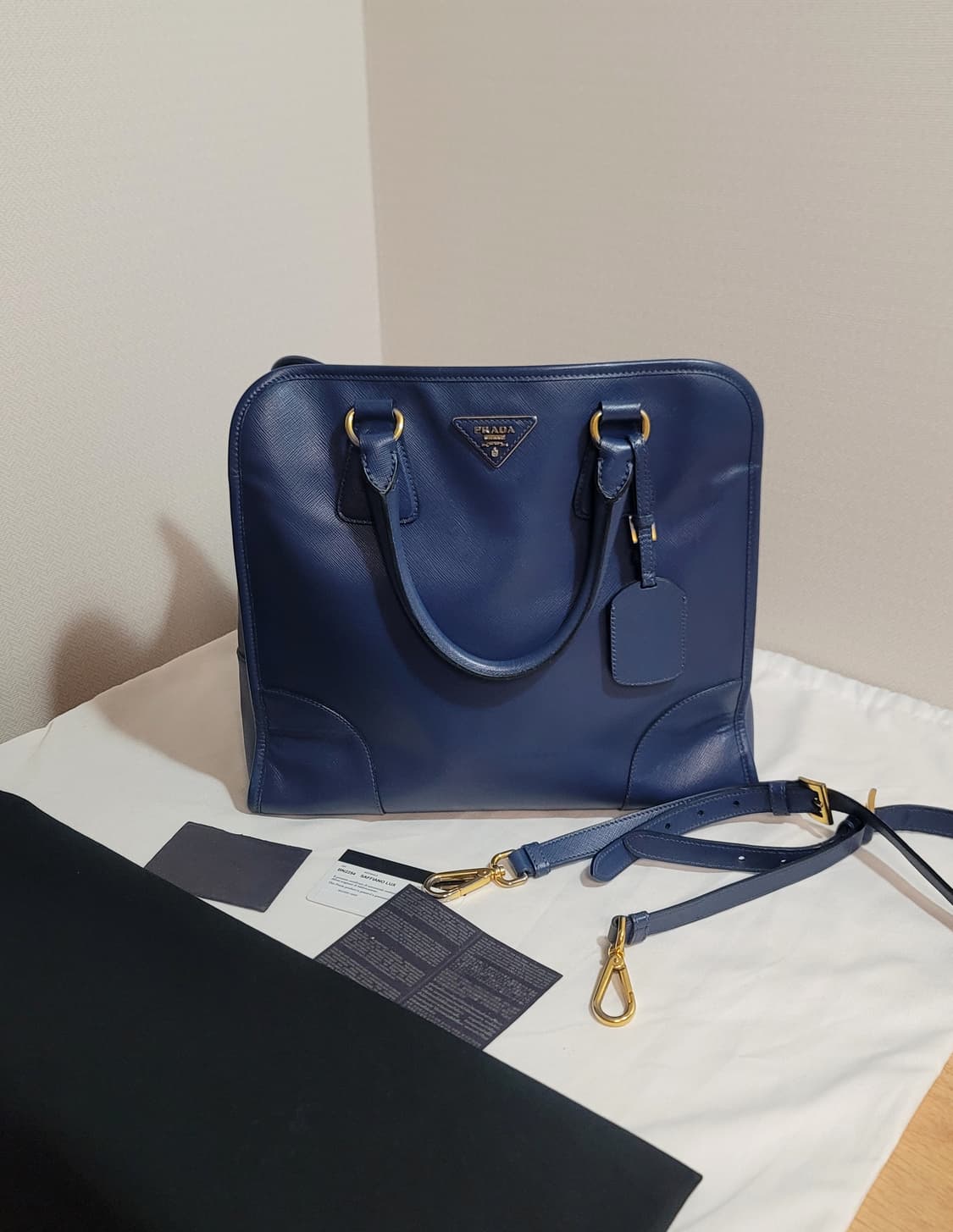 프라다 가방,크로스백토트백(디올샤넬보테가루이비통구찌셀린느생로랑발렌시아가 상품이미지1