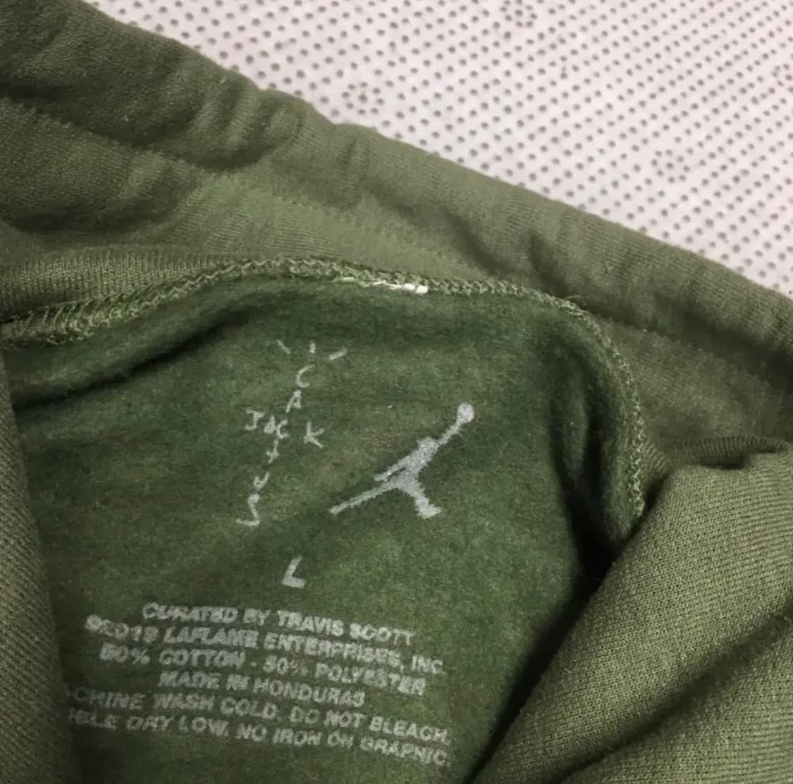 나이키 조던 트래비스스캇 콜라보 후드티 LL22 상품이미지3