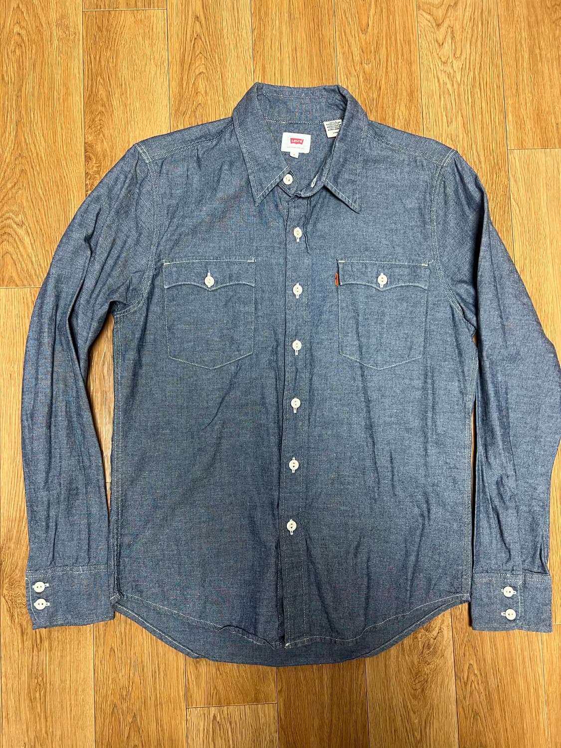 리바이스 오렌지탭 샴브레이 셔츠 상품이미지3