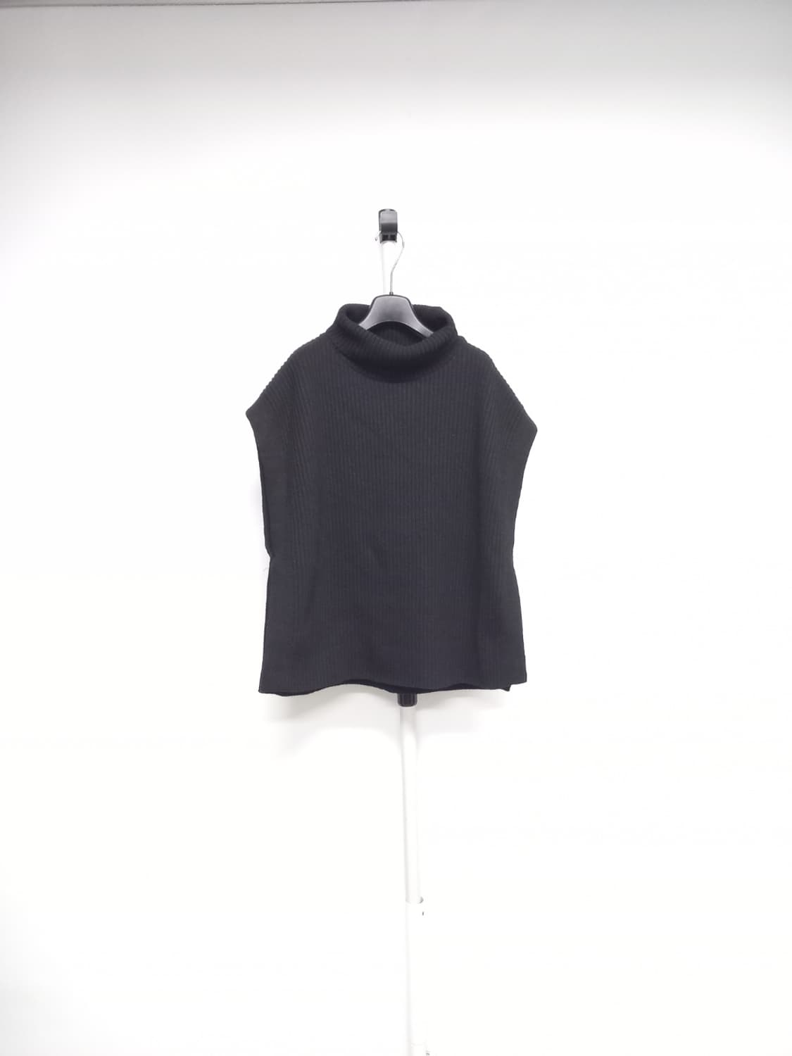 어텐션 춘추동 하이넥 모 골지 루즈박시핏 베스트 F 33-77 상품이미지1