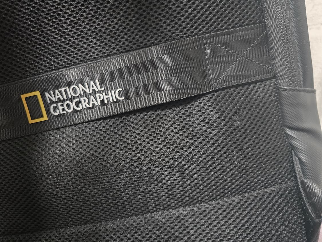 내셔널지오그래픽 오리지날 스퀘어백팩  상품이미지9