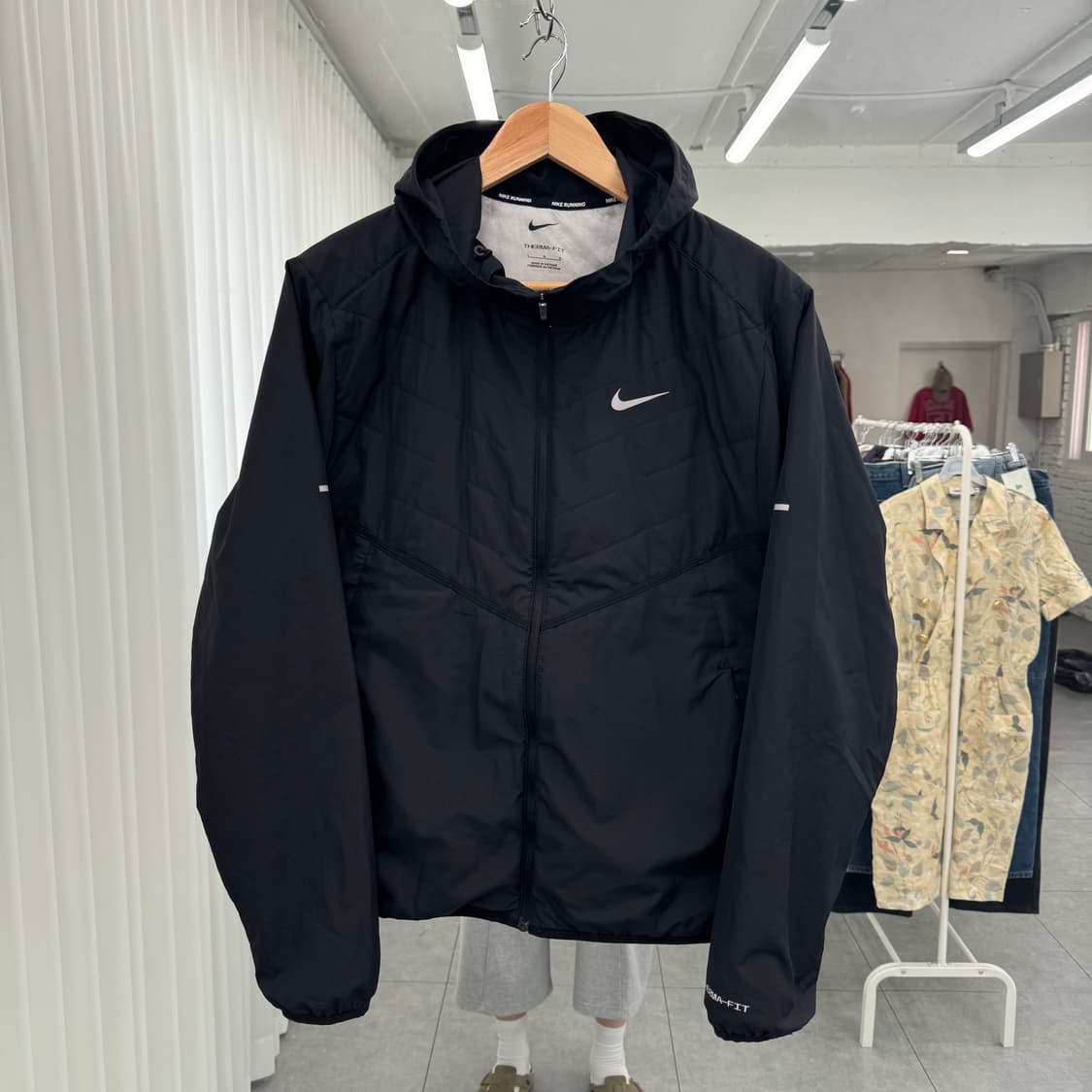 나이키 에어로레이어 자켓 상품이미지1
