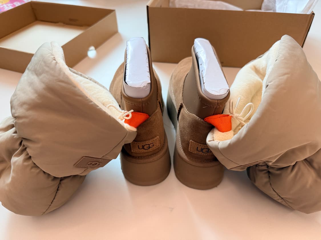 새상품)UGG 클래식 미니 플랫폼 레그워머 235-240size 상품이미지6