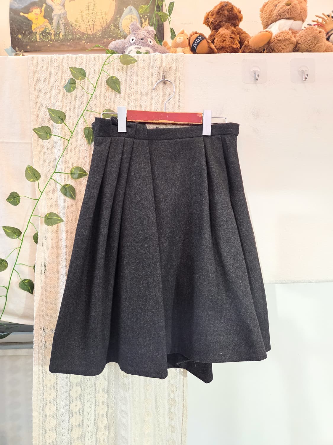 차콜 미디 스커트 상품이미지1